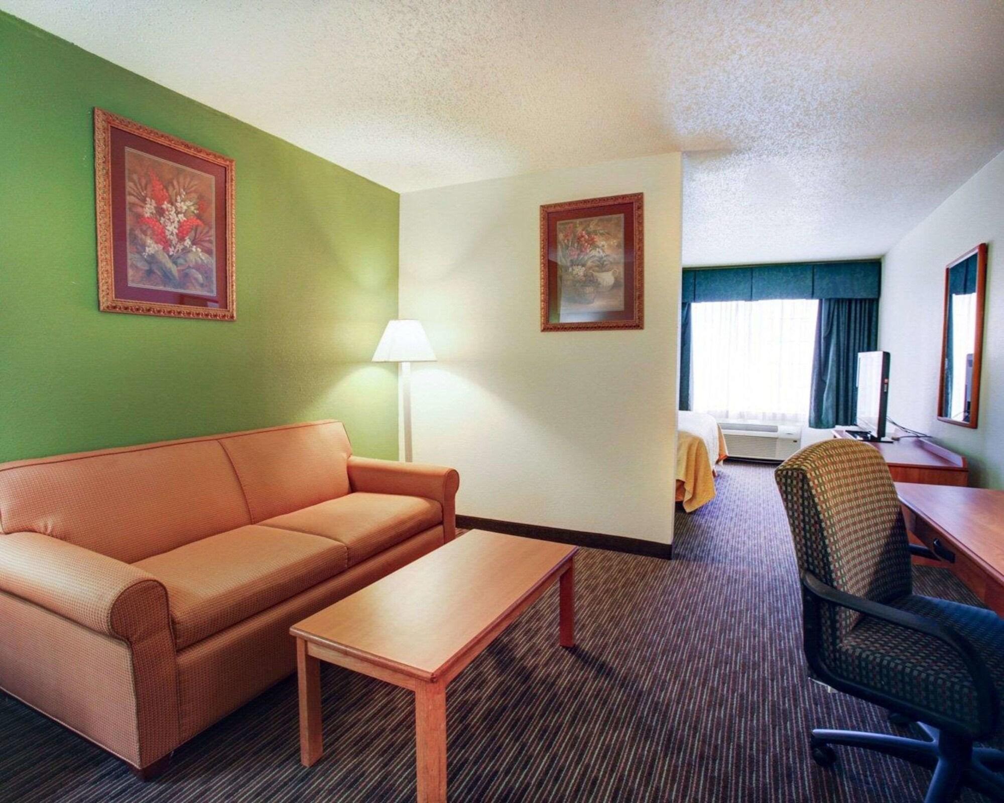 Quality Inn & Suites Airport Austin Buitenkant foto